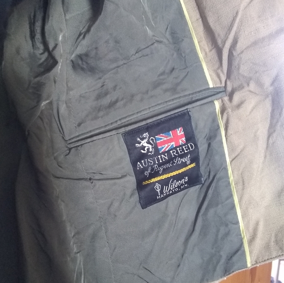 Vintage Austin Reed's of Regent Street skirt and jacket set, 8 - Picture 3 of 12